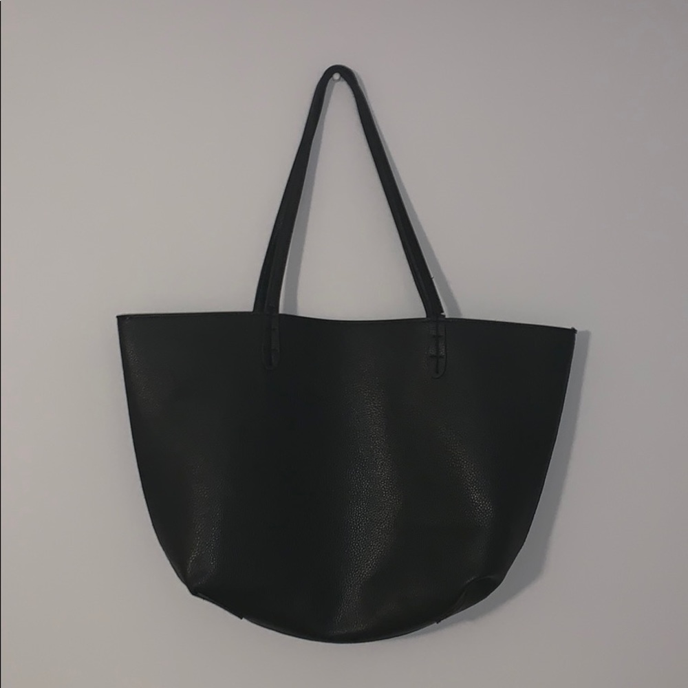 BLACK/TAN REVERSIBLE PURSE